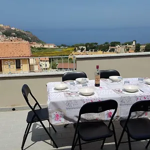 https://castelsardo-con-vista.in-sardinia.net