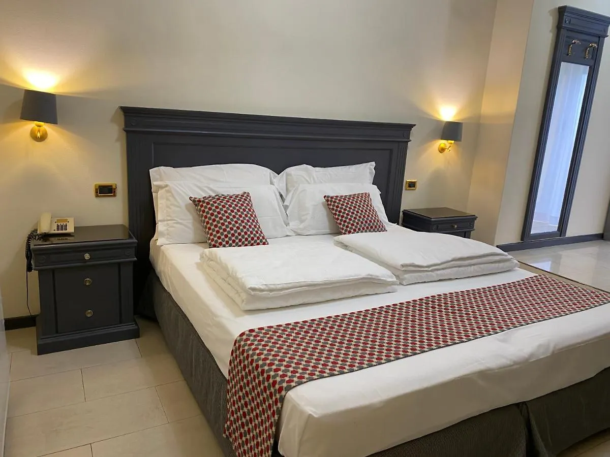 Hotel Estée Desenzano del Garda