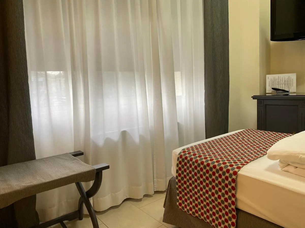 Hotel Estée Desenzano del Garda