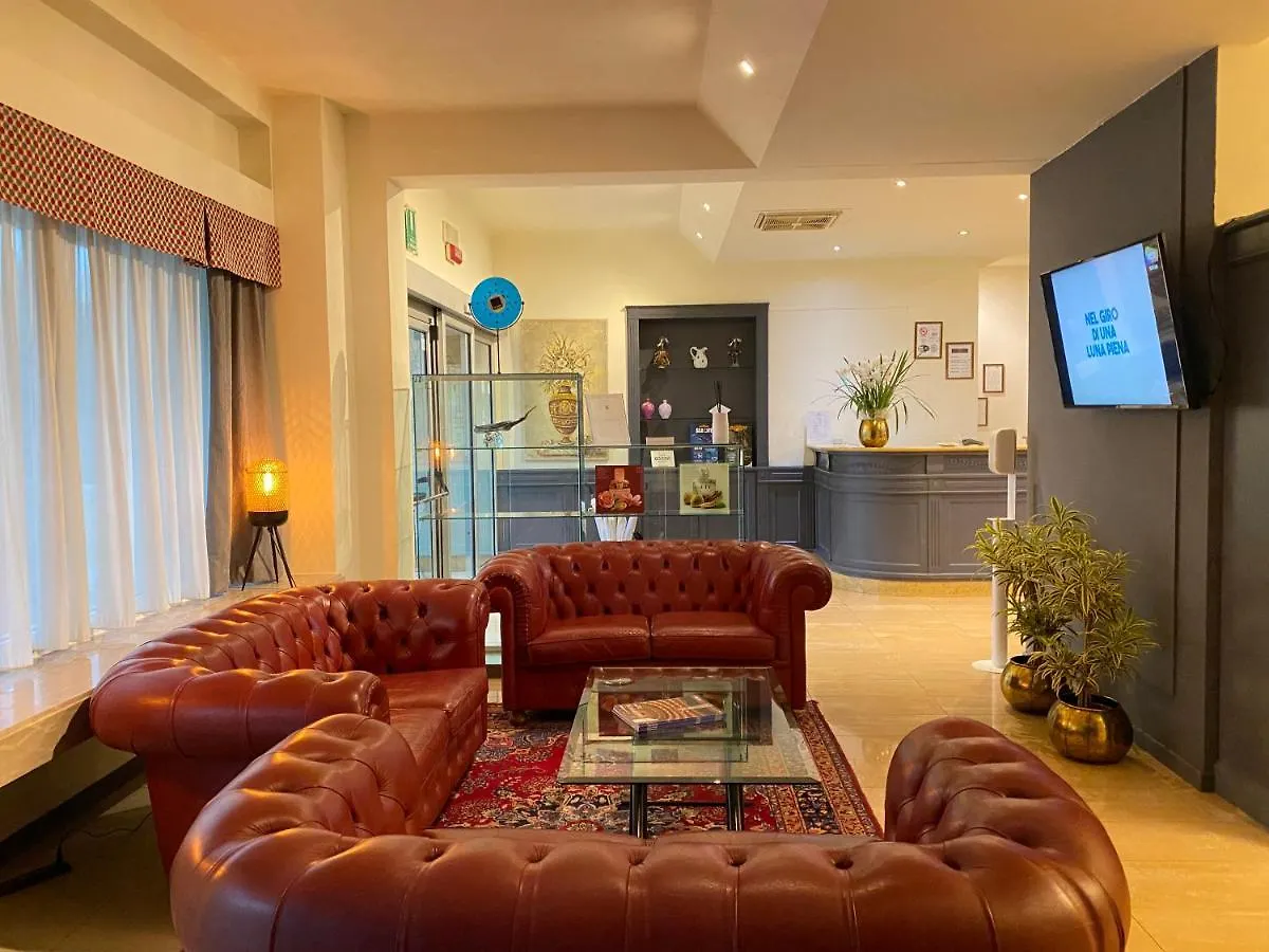 דסנזאנו דל גארדה Hotel Estee דסנזאנו דל גארדה