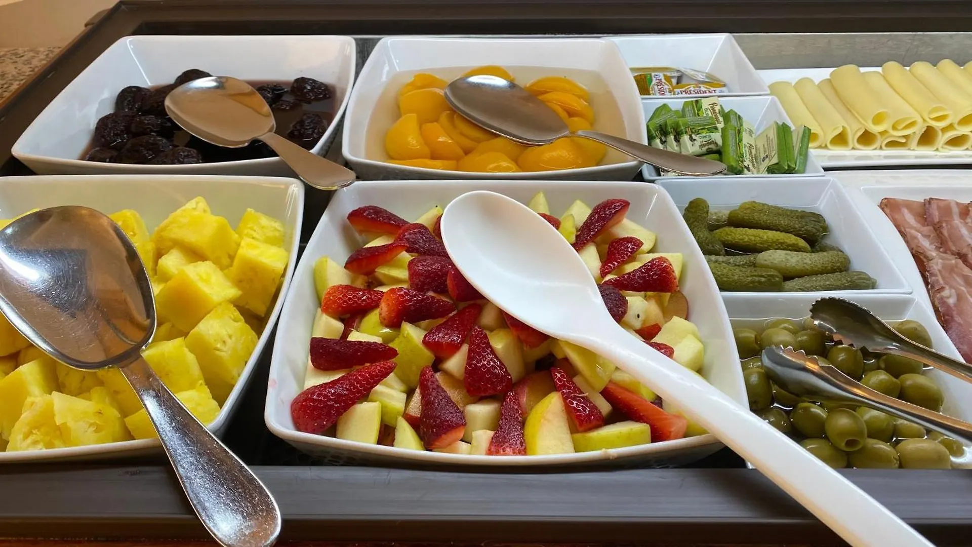 דסנזאנו דל גארדה Hotel Estee