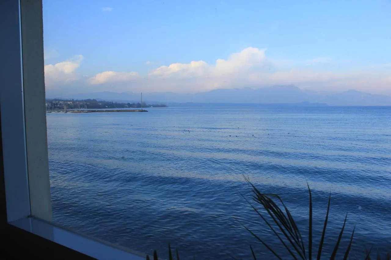 דסנזאנו דל גארדה Hotel Estee 4*, דסנזאנו דל גארדה