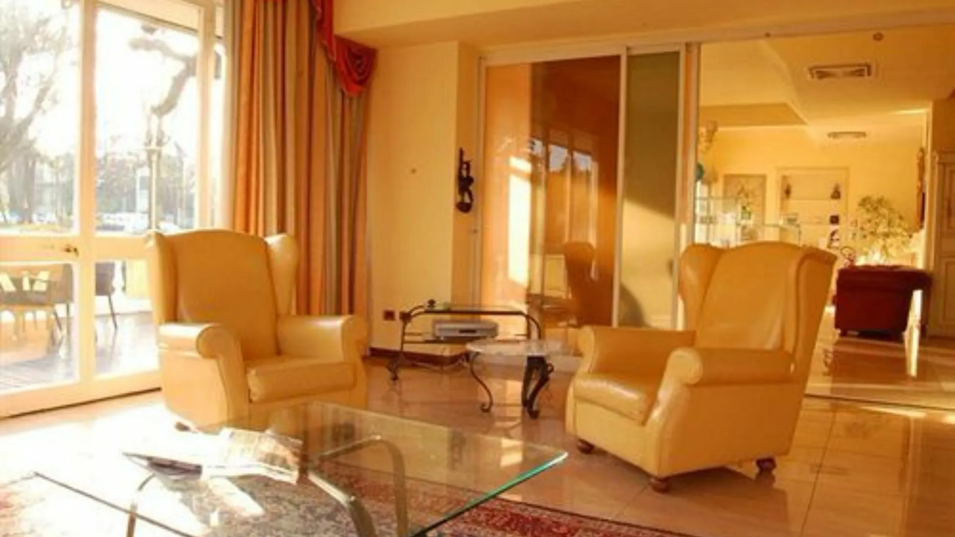 Hotel Estée Desenzano del Garda Italia