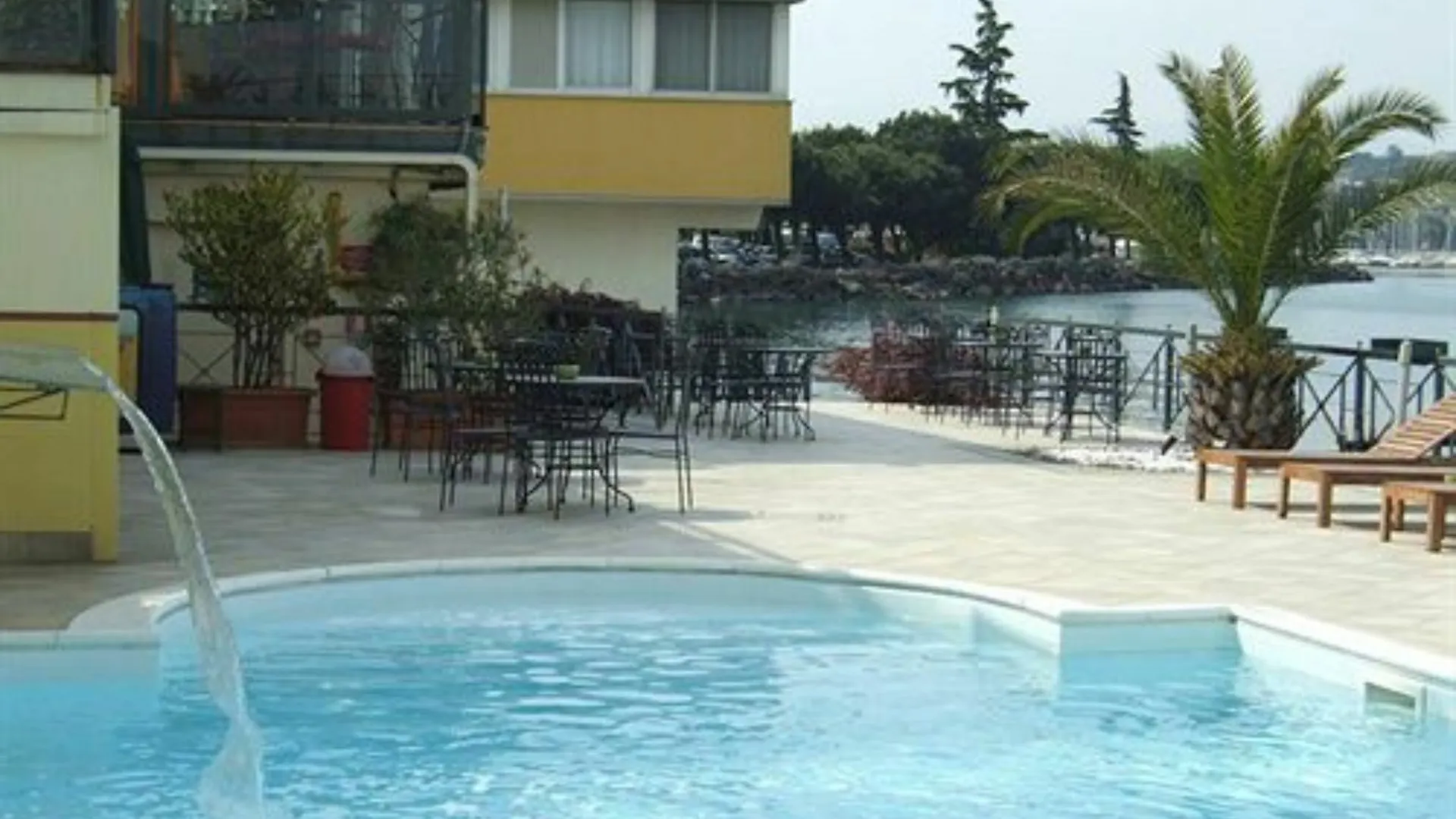 ****  Hotel Estée Desenzano del Garda Italia