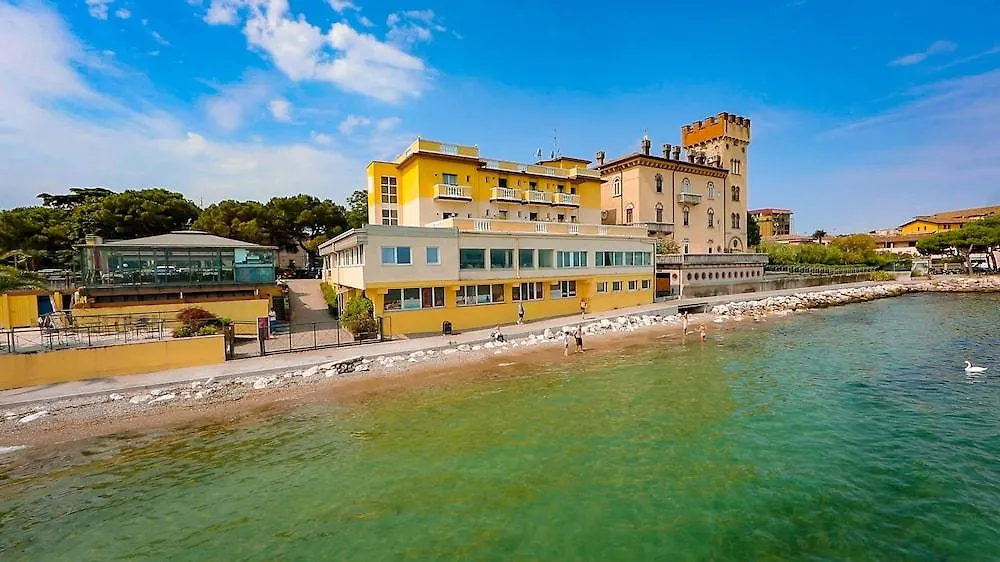 Hotel Estee Desenzano del Garda 4*,  Italy