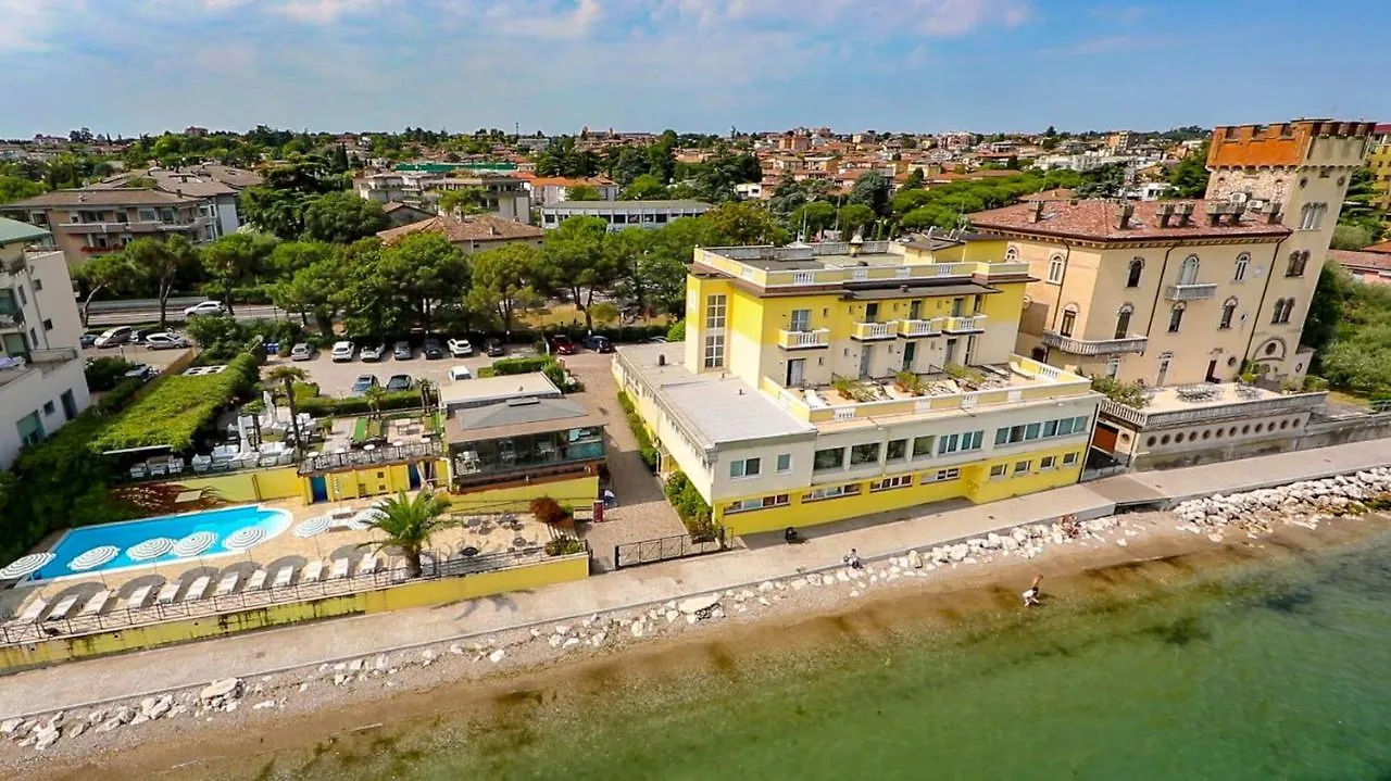 Hotel Estee Desenzano del Garda Italy