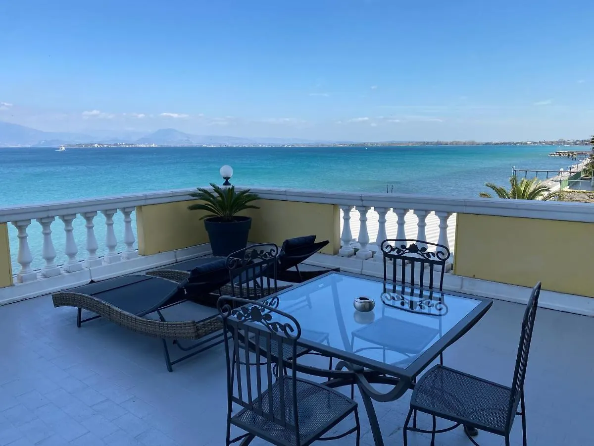 Hotel Estee Desenzano del Garda 4*,