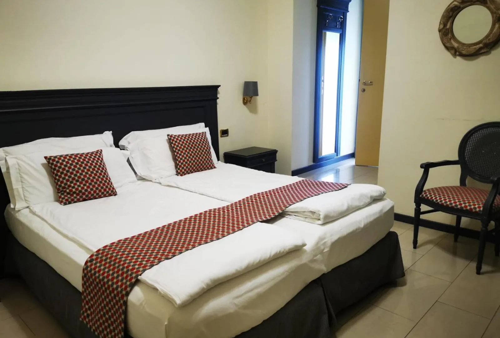 Hotel Estee Desenzano del Garda 4*,  Italy